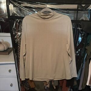 SHEIN cream long sleeve mock neck 3XL, Never Worn